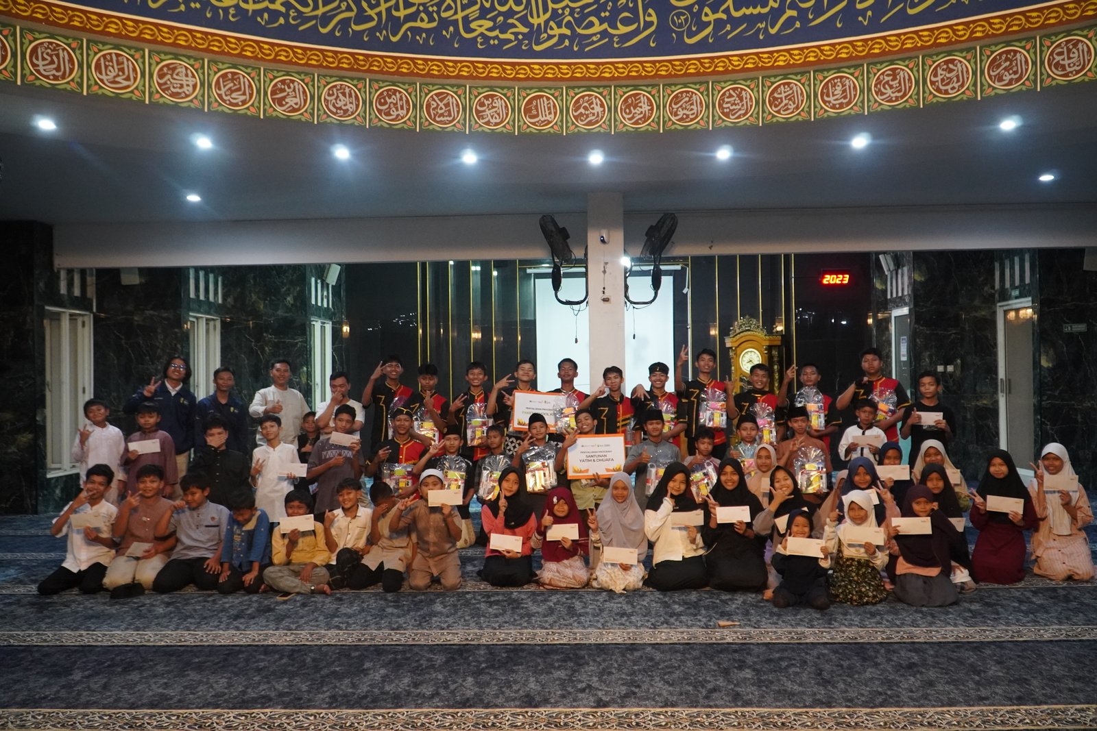 Koin Kebahagiaan: Dari Kebiasaan Berinfaq, Hadirkan Kebahagiaan bagi Yatim, Piatu, dan Dhuafa